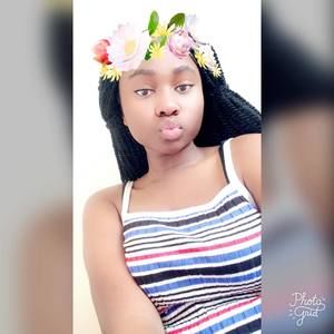 Meet your Posher, Brëè